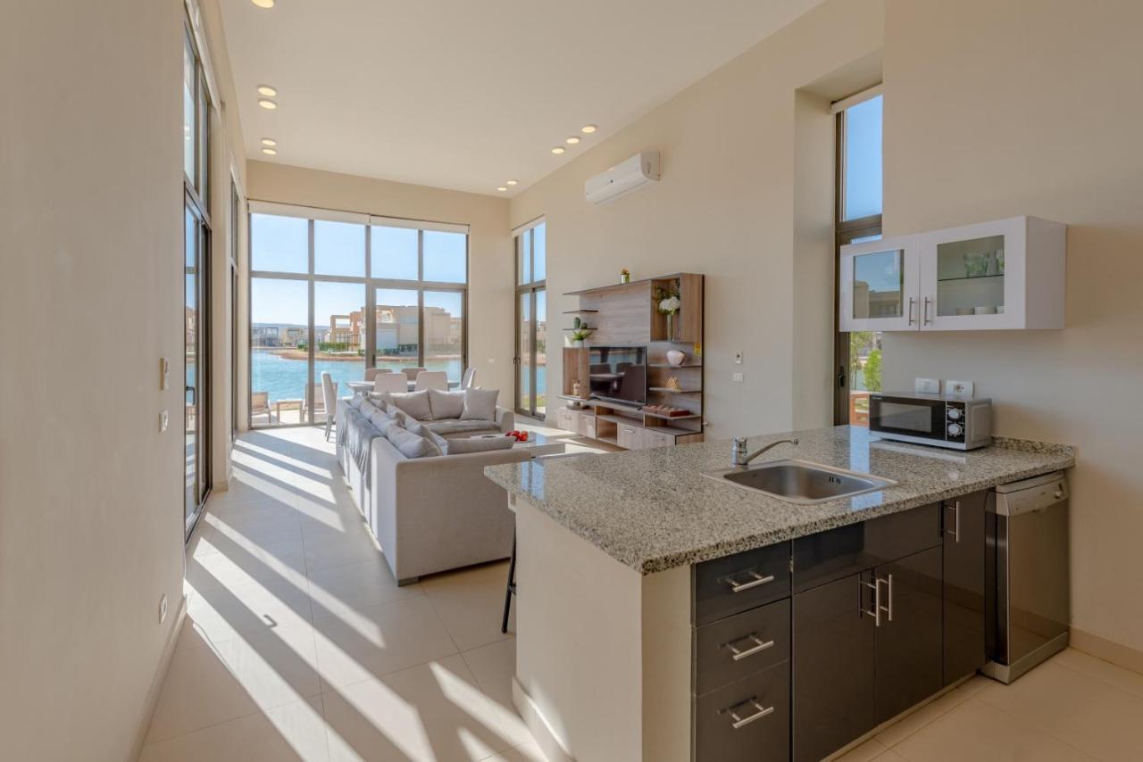 Vila Ascot Bay, Premium 5br Lagoon House & Pool In Tawila, El Gouna